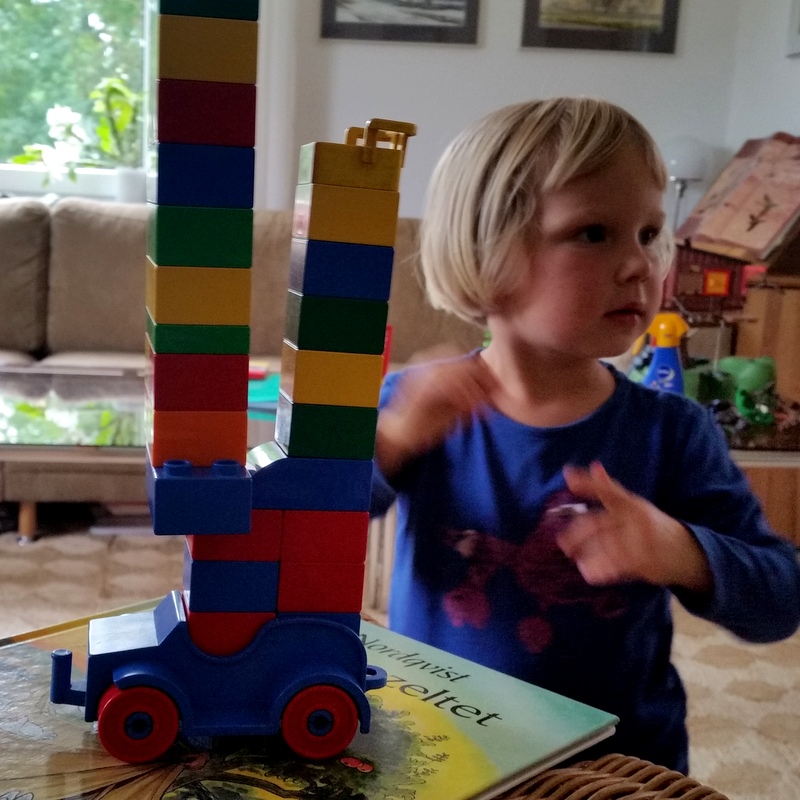 Lego duplo- spielen- frei- Kindheit- Attchment Parenting- Erfurt